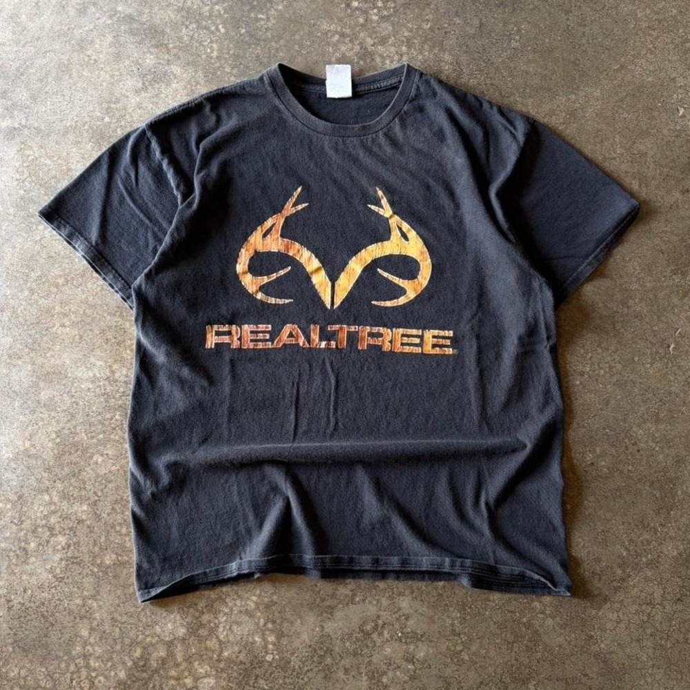 2000s‎ realtree spellout tee